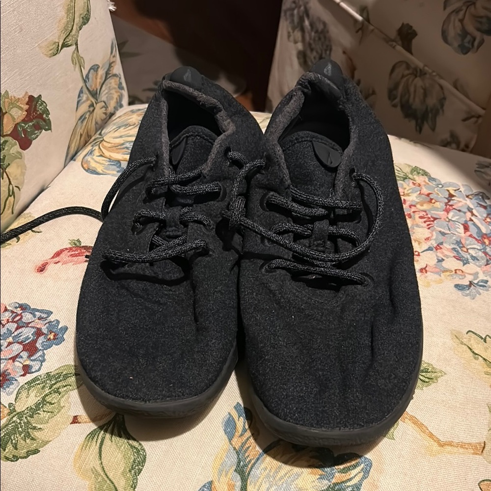 Allbirds Black Sneakers Knit Upper - Picture 4 of 4